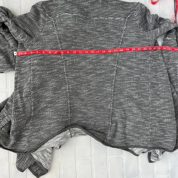 Free People Marled Grey Oversized Asymmetric Long Sleeve Open Cardigan -sz S - Picture 9 of 9